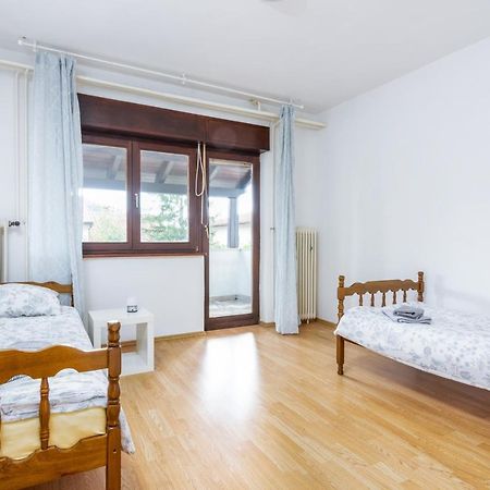 Apartment Buzet 17562A ภายนอก รูปภาพ