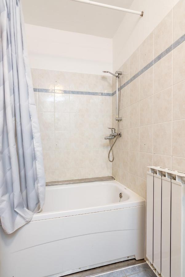 Apartment Buzet 17562A ภายนอก รูปภาพ